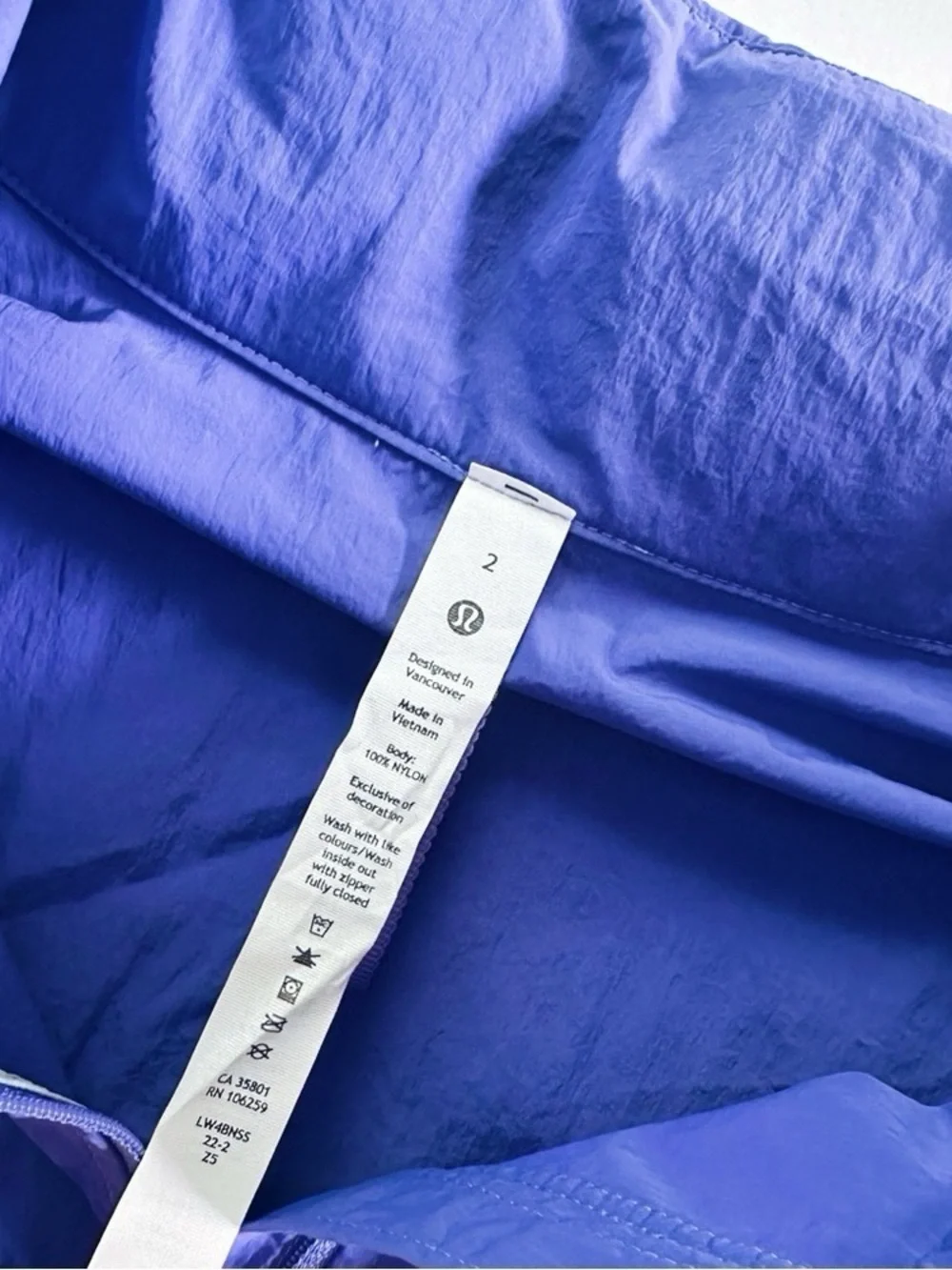 NEW Lululemon Women’s Evergreen Anorak Jacket Charged Indigo / Seal Grey Size 2